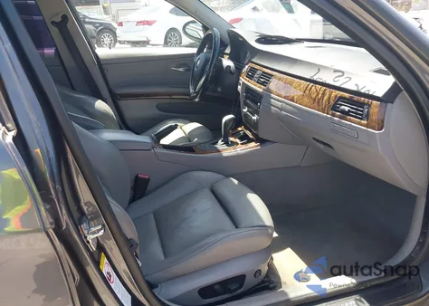 2007 BMW 328I z USA, uszkodzony, nr VIN WBAVA33527P140383